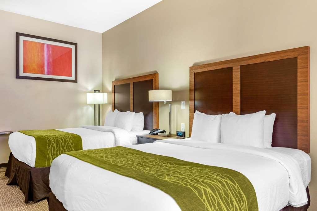 Comfort Inn & Suites Lakeside Eagle Pass Room photo