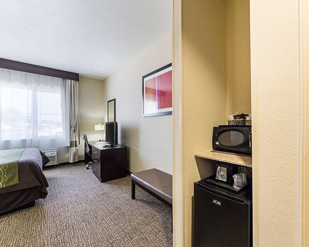 Comfort Inn & Suites Lakeside Eagle Pass Room photo